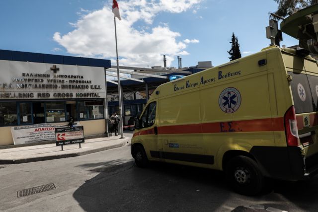 Έκτακτο σχέδιο για το ΕΣΥ: Επιστρατεύεται ο ιδιωτικός τομέας – Πότε θα γίνει επίταξη γιατρών