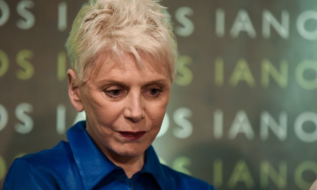 Σφοδρή και άκομψη επίθεση της Ελενας Ακρίτα στον Στέλιο Κυμπουρόπουλο: «Δεν έχεις μήτρα»