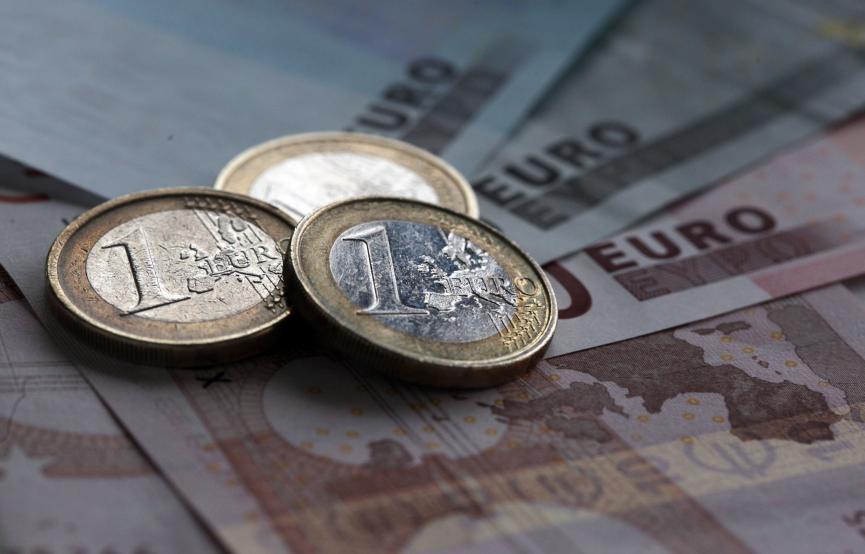 Κοροναϊός : Τα 20 μέτρα για την «αποσωλήνωση» της ελληνικής οικονομίας