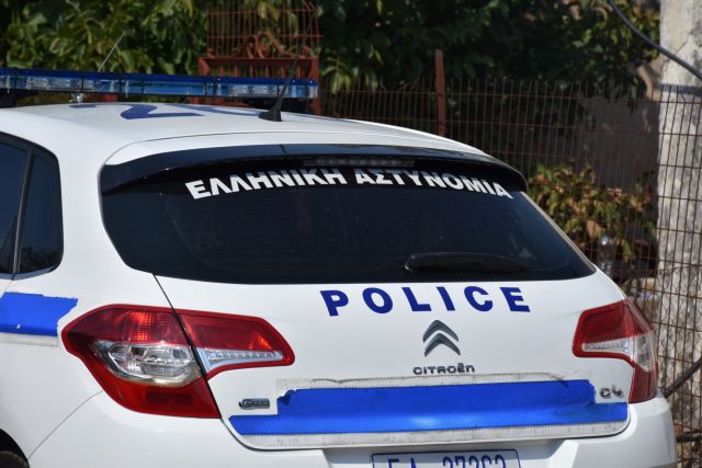 Θεσσαλονίκη : Σύλληψη πατέρα και γιου που εκβίαζαν 40χρονη και το ανήλικο παιδί της
