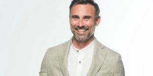 Οι αντιδράσεις των ηθοποιών μετά το ομοφοβικό παραλήρημα Κούγια για τον Καπουτζίδη