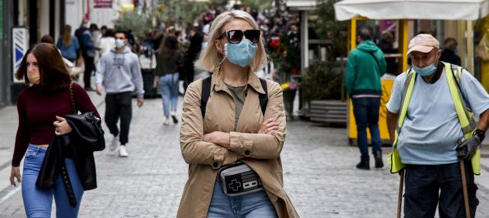 Κοροναϊός : Στους εξωτερικούς χώρους είμαστε ασφαλείς – Τι λέει ο Εξαδάκτυλος για το lockdown