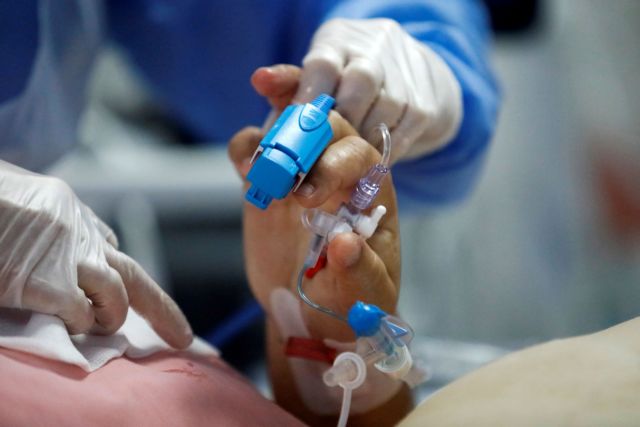 Κοροναϊός : Νέο αρνητικό ρεκόρ διασωληνωμένων – Στα 2.535 τα κρούσματα