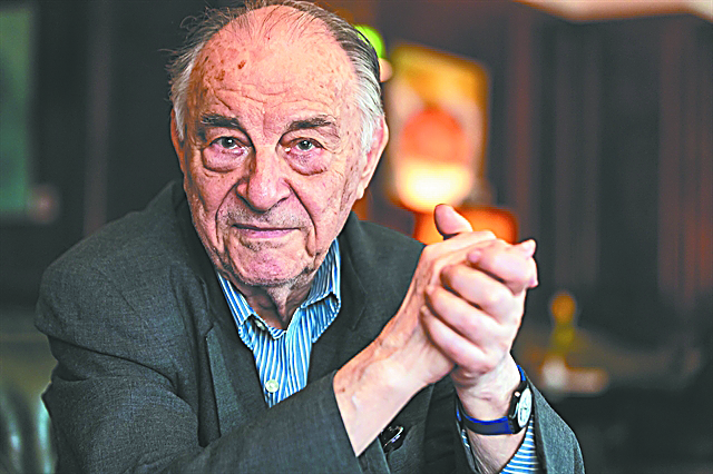 Βραβεία σε Βασίλη Παναγιωτόπουλο, «Λατινοελληνικό Λεξικό», Γεωγραφική Υπηρεσία Στρατού