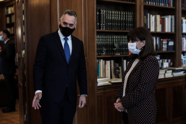 Συνάντηση Σακελλαροπούλου με τον πρόεδρο του ΔΗΚΟ Ν. Παπαδόπουλο