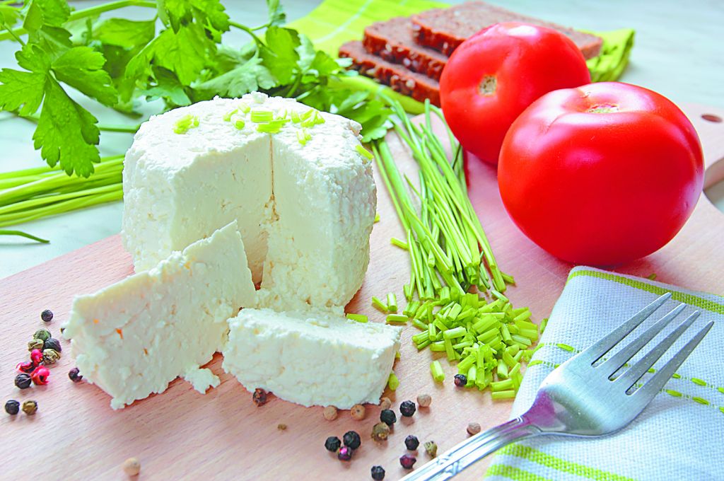 Ερευνα για νοθευμένη φέτα στη Γερμανία