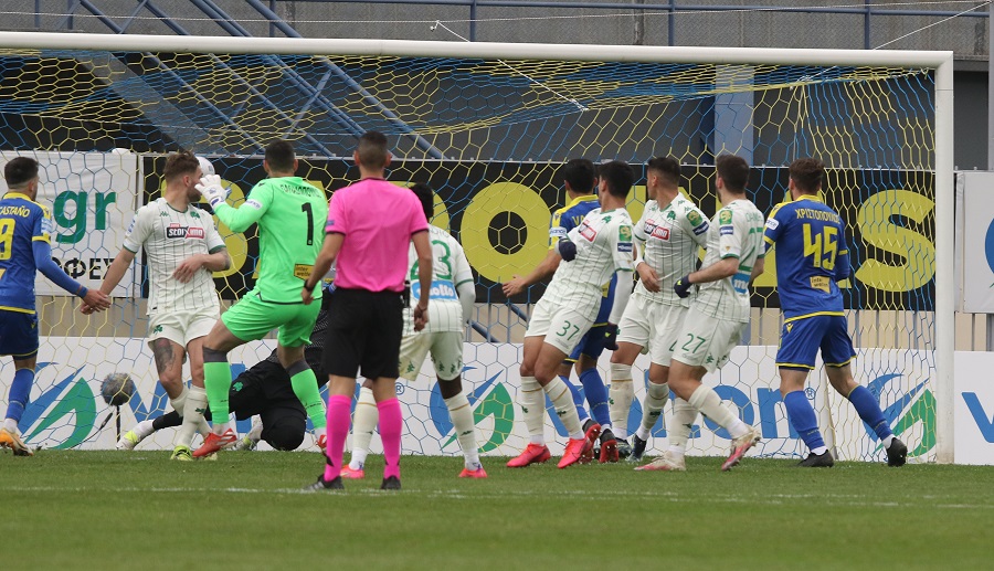 Επικό φινάλε στην Τρίπολη: Ο τερματοφύλακας του Αστέρα «κάρφωσε» τον Παναθηναϊκό (2-2)