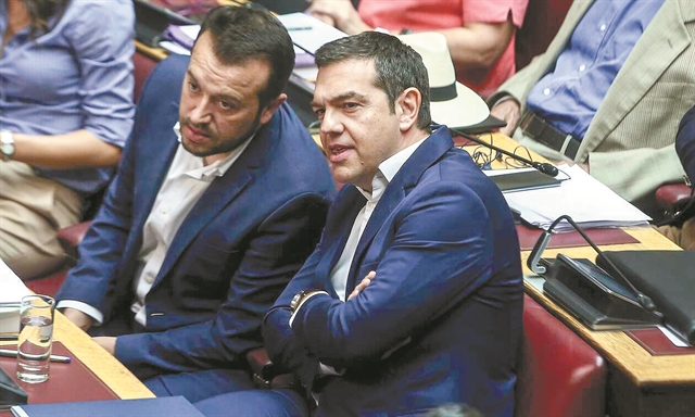 Ασπίδα Τσίπρα στον Παππά