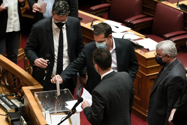 Προανακριτική : Ο αμετανόητος Παππάς, τα λάθη, οι απειλές Τσίπρα