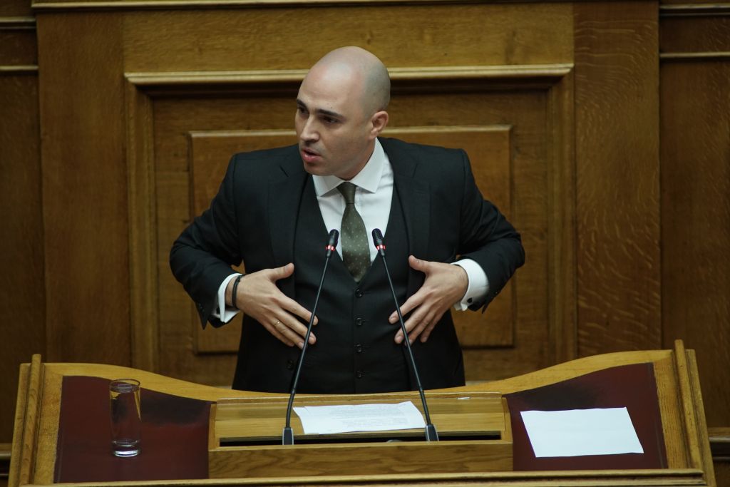 Θετικός στον κοροναϊό ο Κωνσταντίνος Μπογδάνος