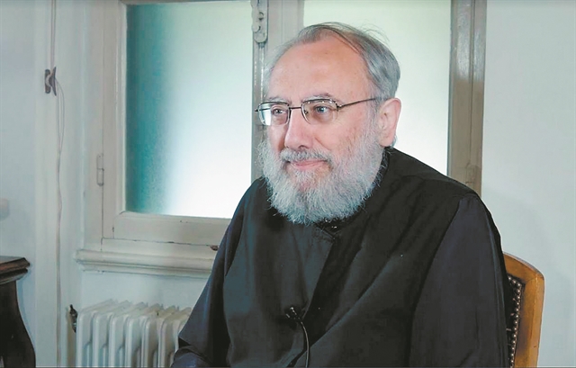 «Ενα ρήμα πρέπει να επινοήσω…»