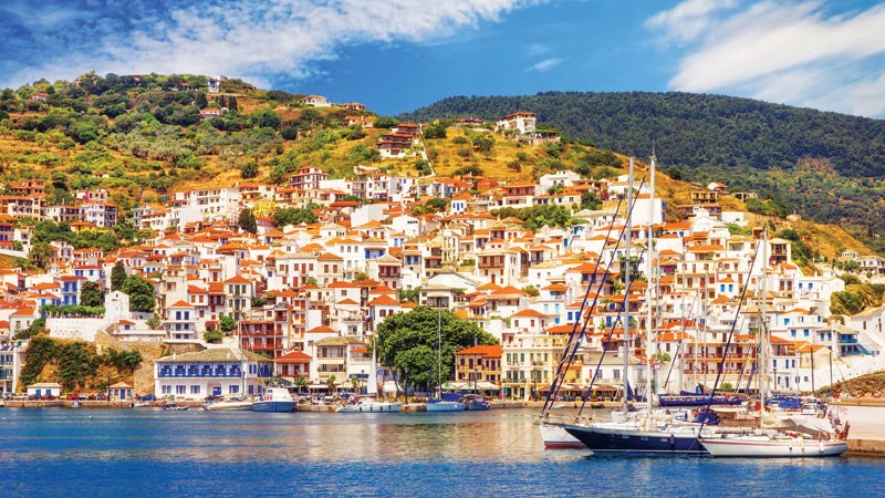 Τα 10 ελληνικά νησιά που είναι ιδανικά για διακοπές μετά την πανδημία