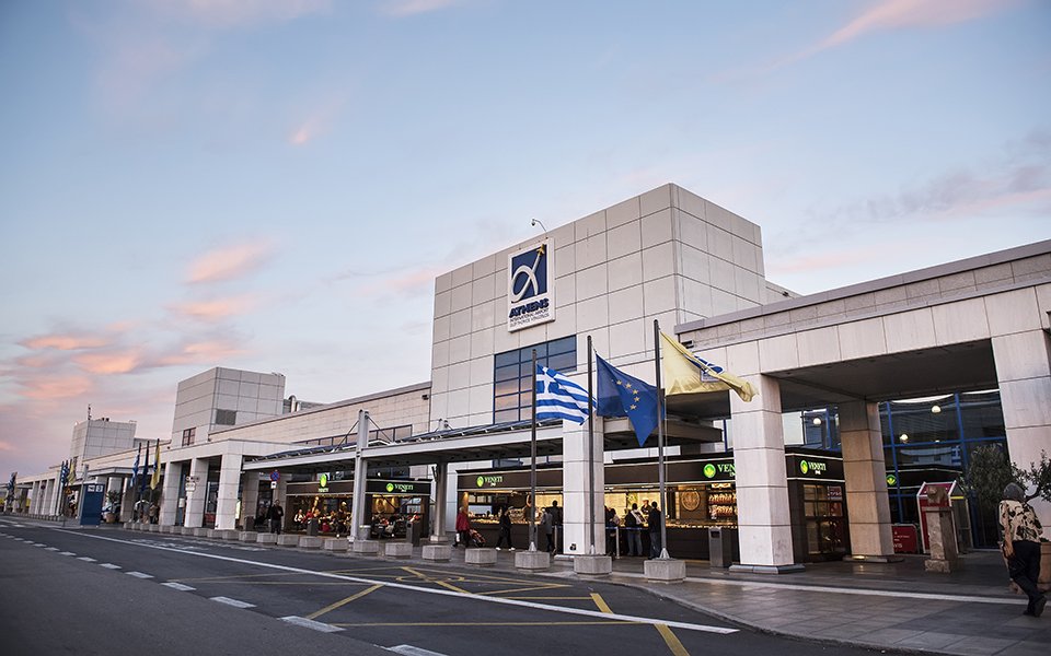 Ποιοι μπαίνουν στη χώρα χωρίς καραντίνα και για ποιους απαγορεύεται η είσοδος