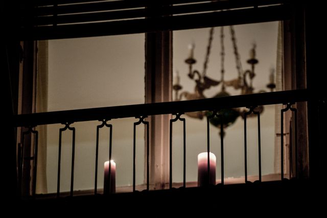 Ο Νο1 φόβος των ειδικών που μπλοκάρει την απελευθέρωση των μετακινήσεων ενόψει Πάσχα