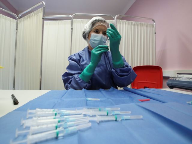 Ζωτικό εργαλείο στη μάχη κατά της πανδημίας το Εθνικό Μητρώο Εμβολιασμού λένε οι φαρμακοποιοί