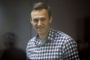 Ρωσία : Μεταφέρεται στο νοσοκομείο ο Ναβάλνι που κάνει απεργία πείνας
