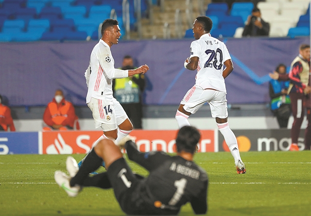 Η Βασίλισσα απαιτεί σεβασμό