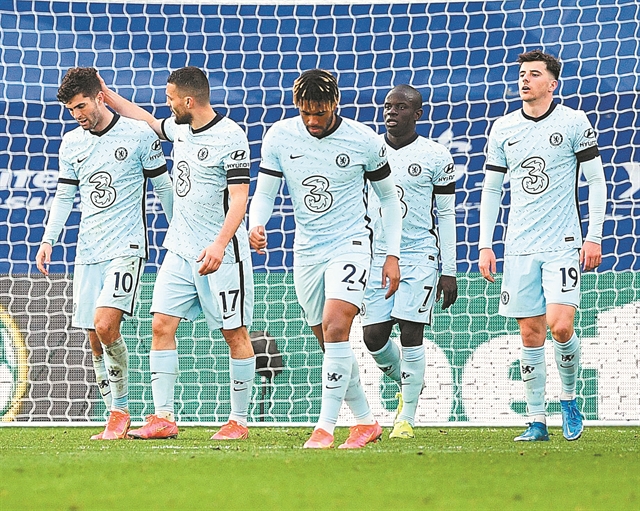 Νεόπλουτοι στην αυλή της Βασίλισσας