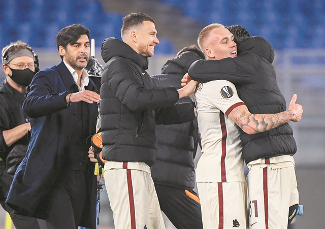 Πάλεψε ο Αγιαξ, άντεξε η Ρόμα