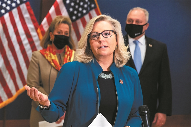 Κάπου μεταξύ άσπρου και μαύρου