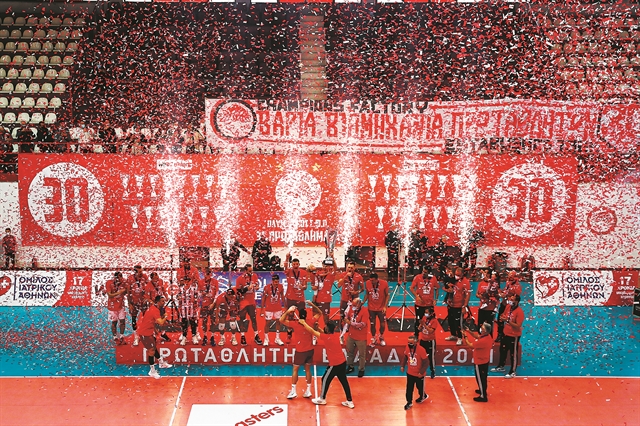 Το αστέρι στον θρόνο του