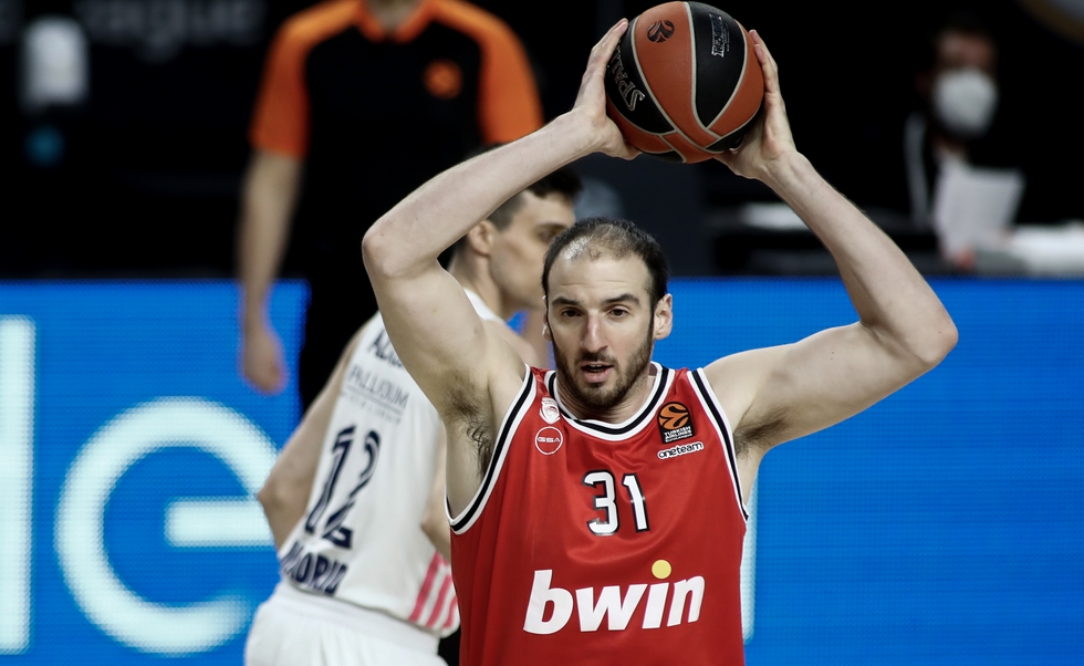 Ολυμπιακός : Ο Κουφός διέψευσε ότι θα φύγει