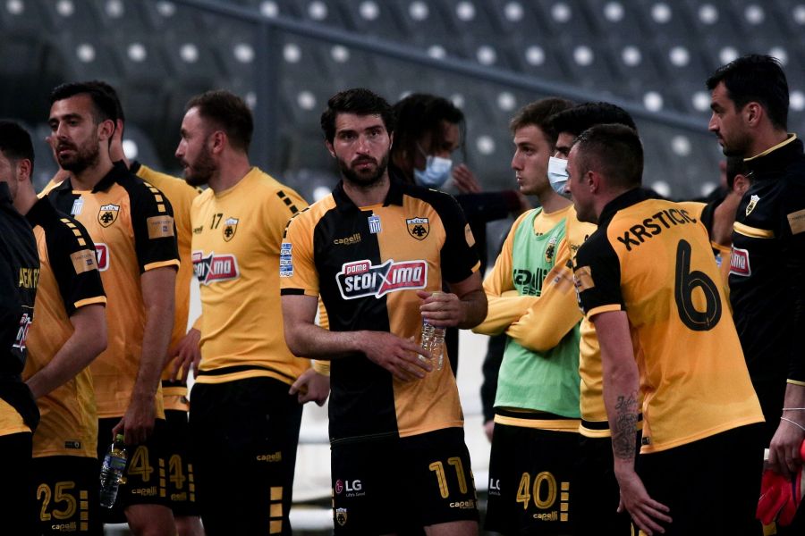 Ανσαριφάρντ κατά Χιμένεθ : Αν δεν μπορεί να βοηθήσει να φύγει – Ξεφτιλιζόμαστε