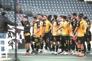 «Είστε ξεφτίλες, το καλοκαίρι αλλάζουν όλα»!