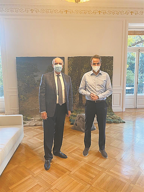 Ανακαίνιση στο Μαξίμου στους ρυθμούς της Επανάστασης