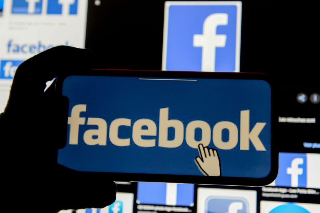 Facebook : Διέρρευσαν δεδομένα 617.722 Ελλήνων