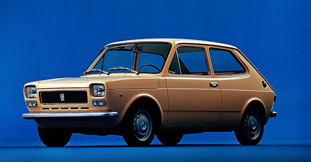 FIAT 127: To θρυλικό μοντέλο κλείνει 50 χρόνια και είχε καπό εμνευσμένο από …στρείδι!