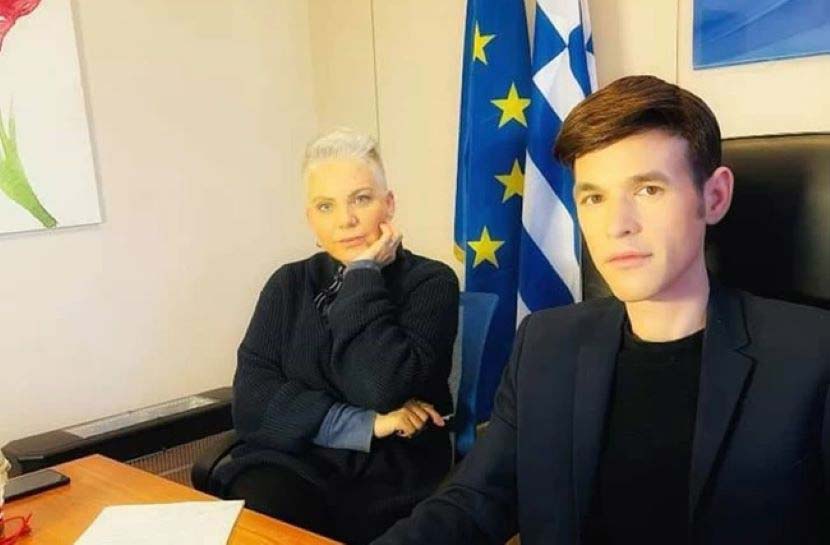 Η Νανά Παλαιτσάκη «εγκαταλείπει» τον Μένιο Φουρθιώτη