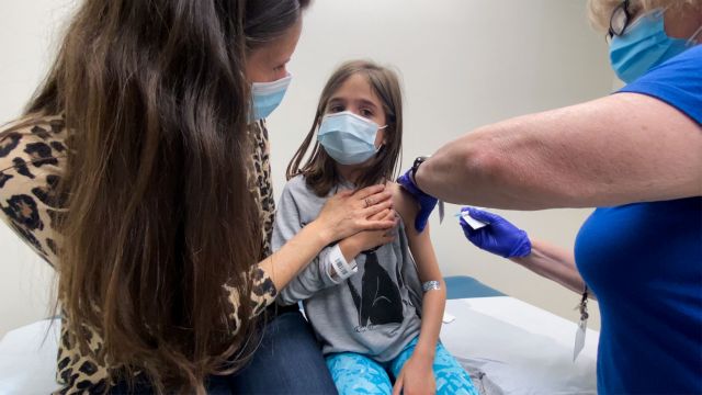 Μέχρι τον Σεπτέμβριο τα αποτελέσματα των δοκιμών για εμβόλιο σε μωρά