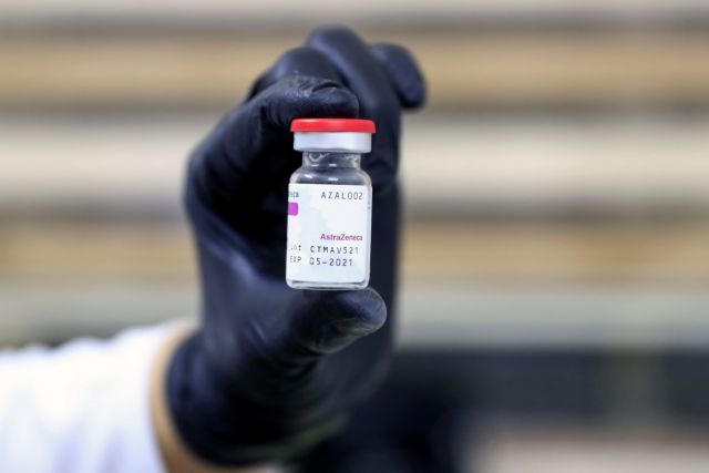 AstraZeneca: Nεκρή γυναίκα πέντε μέρες μετά τον εμβολιασμό