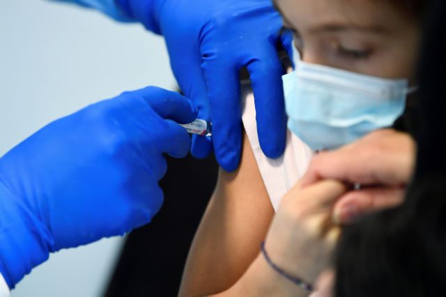 Ισραήλ: Προς εμβολιασμό οι έφηβοι 12 έως 15 ετών με το εμβόλιο της Pfizer τον Μάιο