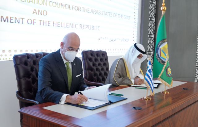 Πηγές ΥΠΕΞ : Παρερμηνεύονται οι δηλώσεις Δένδια στη Σαουδική Αραβία για τα ενεργειακά