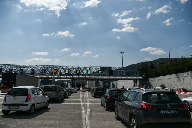 Εξετάζεται ακόμα και «μπλόκο» στην ΕΡΓΑΝΗ για μετακινήσεις εκτός περιφέρειας