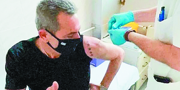 Επικίνδυνα παιχνίδια του Καμμένου με τα εμβόλια