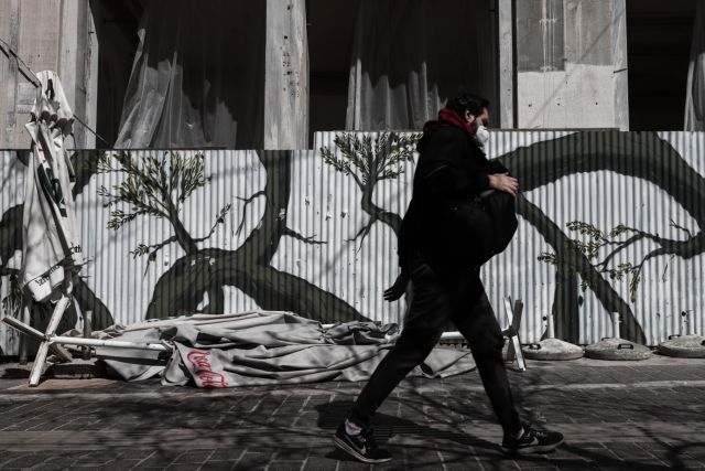 Σοκ σε Αττική και Θεσσαλονίκη με 1.883 και 622 κρούσματα