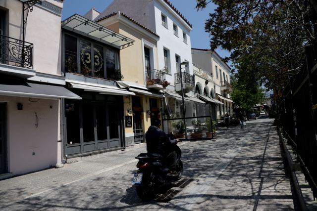 Νέα μέτρα για τις κλειστές επιχειρήσεις ανακοινώνει τη Δευτέρα η κυβέρνηση