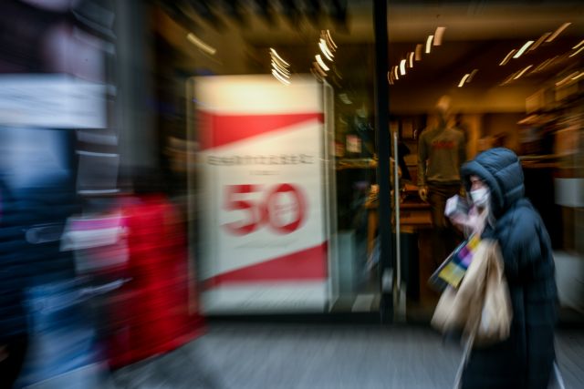 Λιανεμπόριο : Επικοινωνία Μητσοτάκη με τον πρόεδρο των εμπόρων στη Θεσσαλονίκη