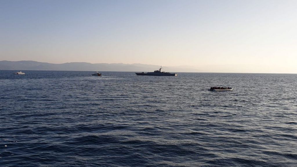 Απίστευτη πρόκληση: Τουρκική ακταιωρός παρενόχλησε σκάφος του λιμενικού