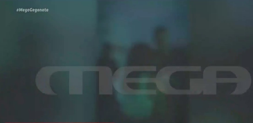 Αποκλειστικό βίντεο: «Κορονοπάρτι» σε σπίτι στο κέντρο της Αθήνας