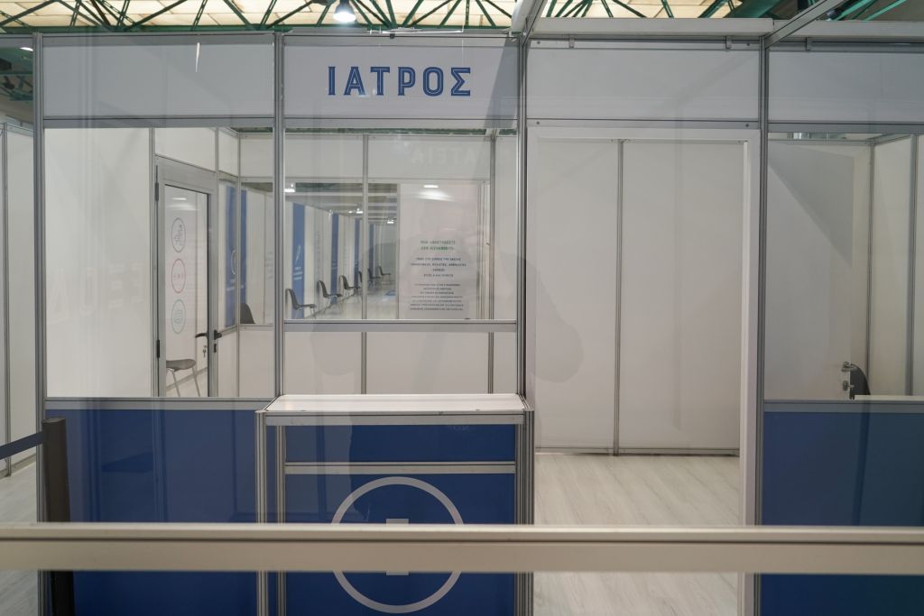 Κικίλιας: Πάνω από 2 εκατ. πολίτες έχουν κάνει τουλάχιστον μία δόση εμβολίου