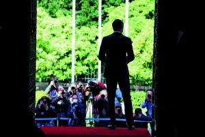 Τα τρία «σκαλοπάτια» που θα κρίνουν την επόμενη ημέρα στο Μαξίμου