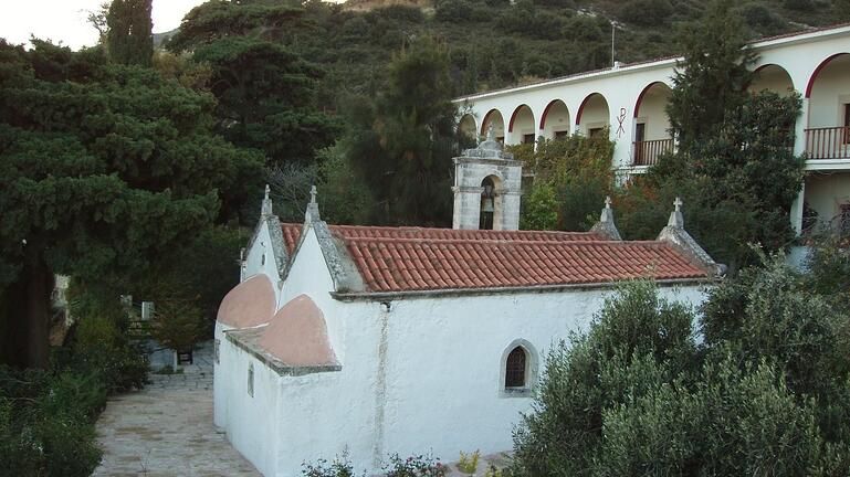 Κρήτη: Κρούσματα κοροναϊού στο μοναστήρι του Αγίου Γεωργίου Γοργολαΐνη