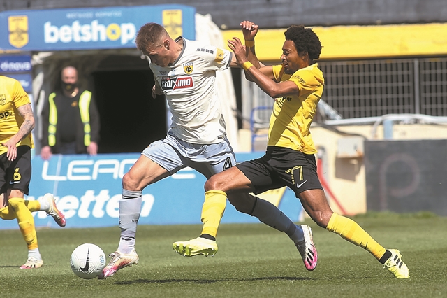 Ενωση… κέντρου