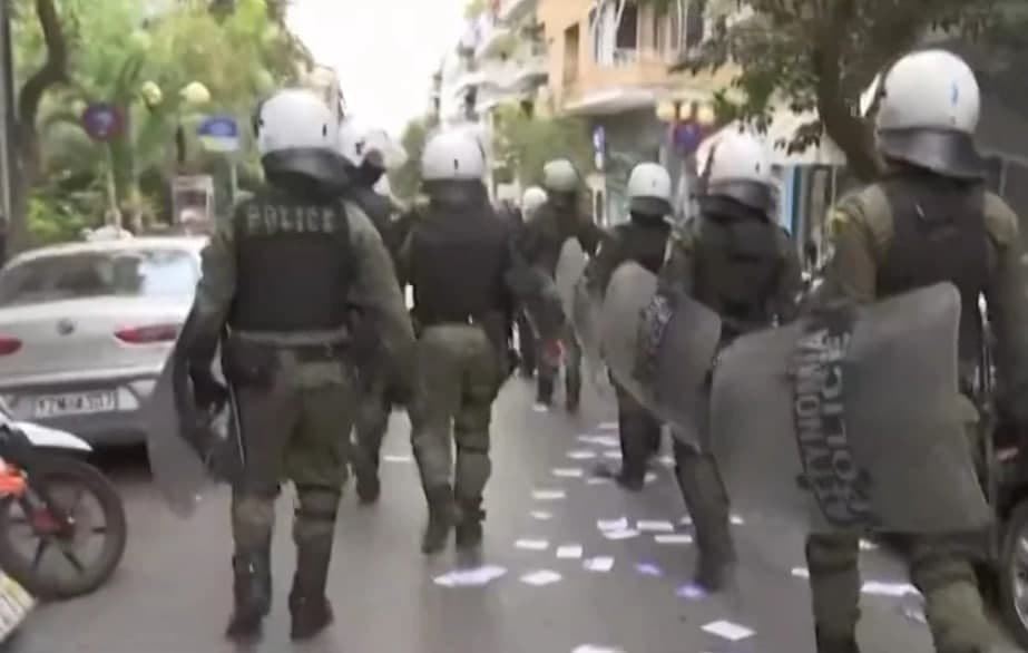 Κυψέλη: Πορεία ενάντια στις αστυνομικές επιχειρήσεις