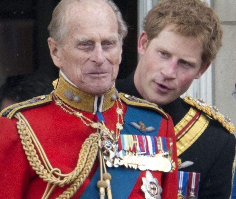 Η εκπληκτική ομοιότητα του πρίγκιπα Χάρι με τον εκλιπόντα παππού του πρίγκιπα Φίλιππο