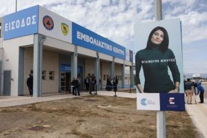 Περισσότερες από 890 εκατομμύρια δόσεις εμβολίων έχουν γίνει παγκοσμίως – Η θέση της Ελλάδας